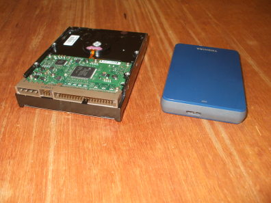 500 GB PATA 3.5 inch disk drive and 1 TB SATA 2.5 inch disk drive.