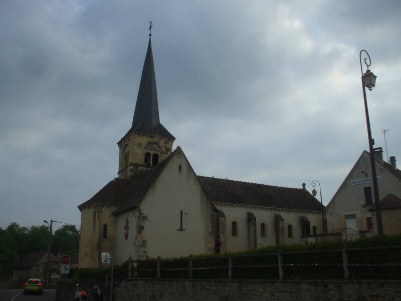 The church at the center of Fleury-sur-Loire.