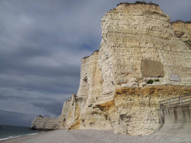 Chalk cliffs at Étretat, view to east.