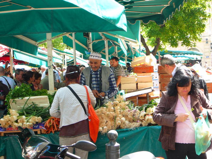 Arab markets south of La Canebière.