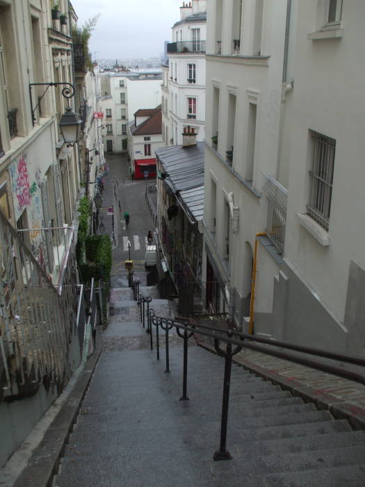 Café Blue Sky and Rue Drevet today.