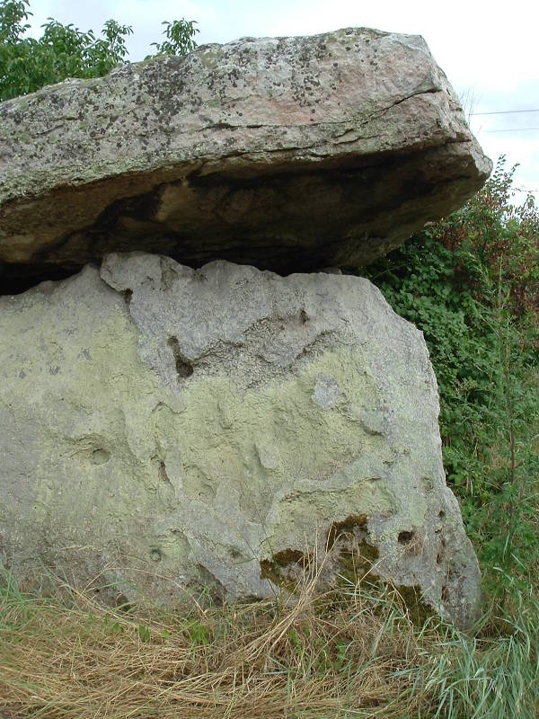 A second megalithic structure near Gennes, about 300 meters off a small road north of the D70 road, near the small village of Bouchet.