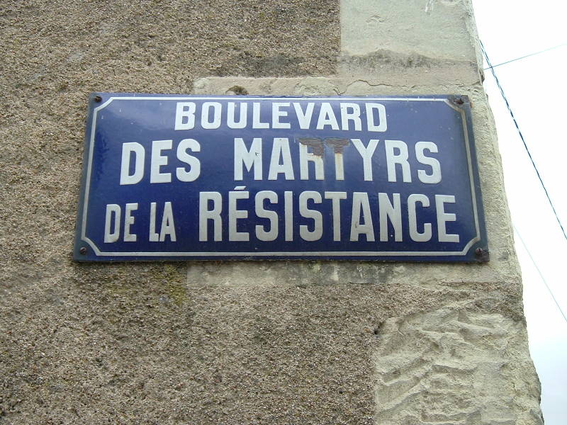 Street sign for the Boulevard of the Martyrs of the Resistance.