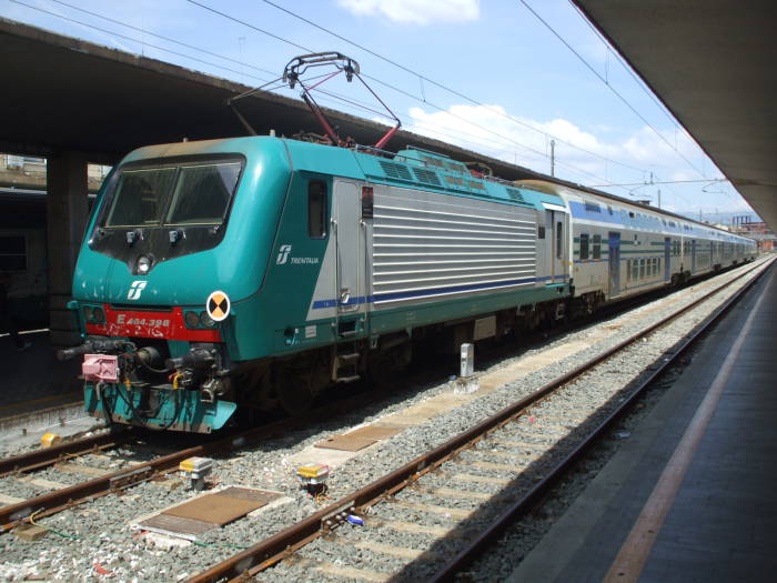 Italian passenger train at the Firenze Stazione di Santa Maria Novella.
