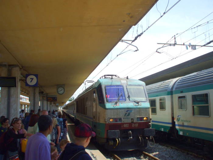 Italian passenger train at the Pisa station.