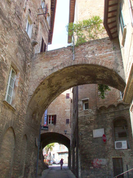 Narrow streets in the old city of Perugia.