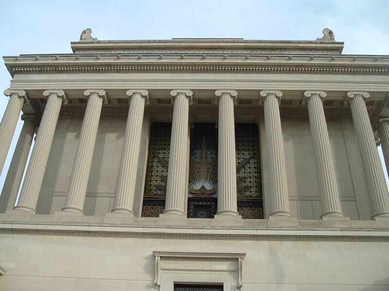 Freemason House of the Temple in Washington DC, as in 'The Lost Symbol' by Dan Brown, exterior view and entrance, Masonic symbolism, Masonic sights as seen by an unworthy Cowan.