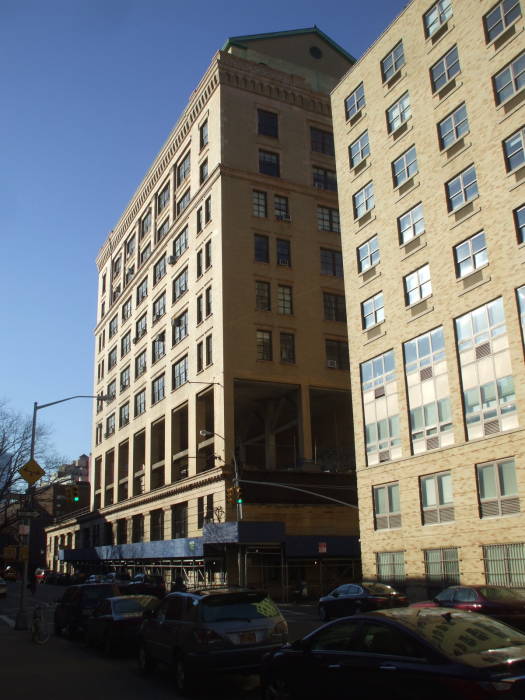 Bell Telephones research facility at 51-55 Bethune.