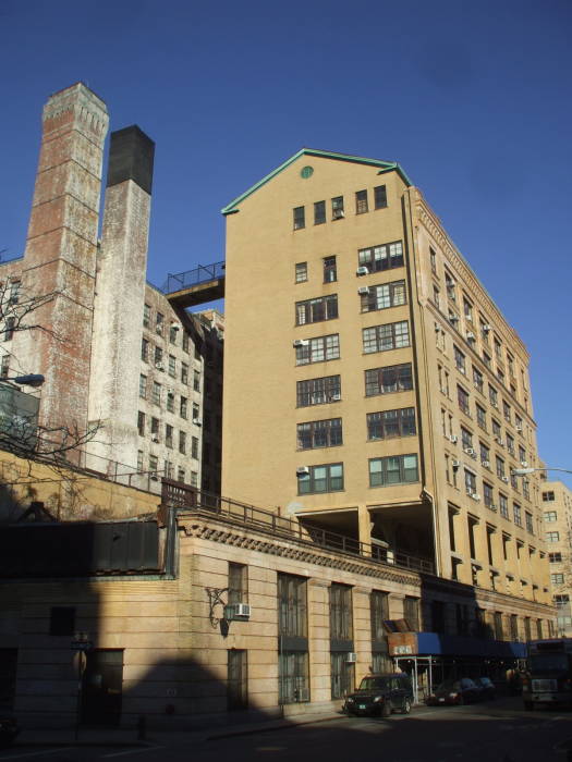 Bell Telephones research facility at 55 Bethune.