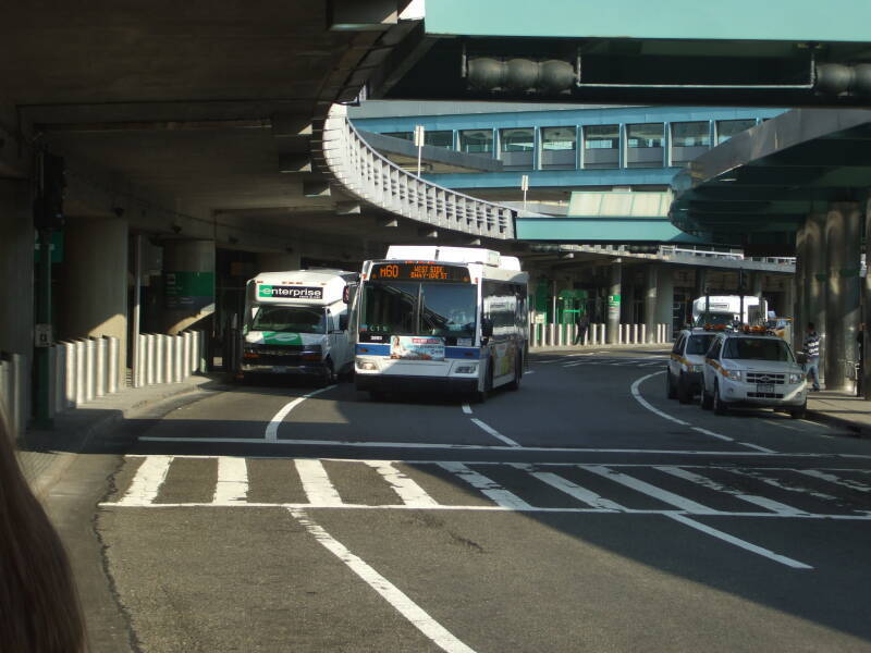 map of nyc boroughs. Official MTA Bus Map of Queens