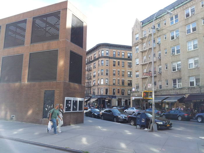 Greenwich Avenue between 7th Avenue and 12th Street during the day.