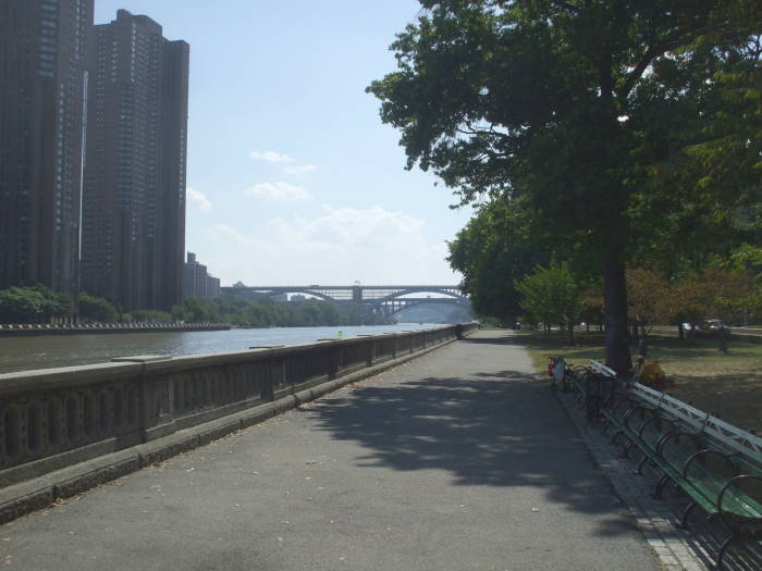 Roberto Clemente State Park and the Harlem River bike path.