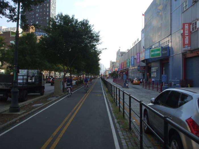 South on the bike path along Hudson River Park, past Chelsea Piers.