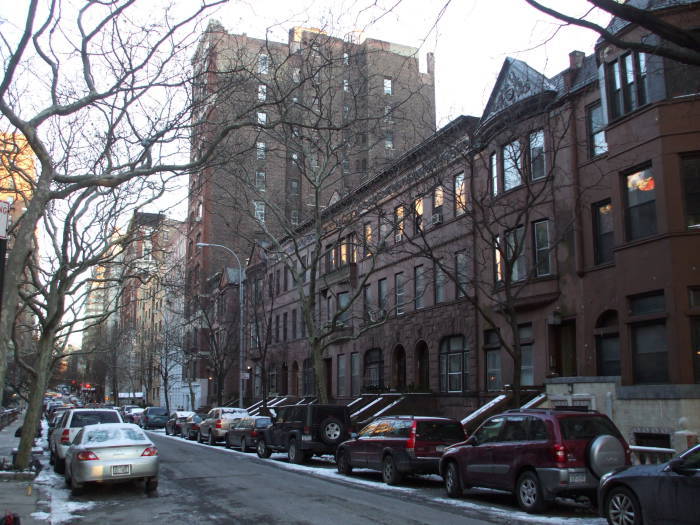 View west on Edgar Allan Poe toward West End Avenue.